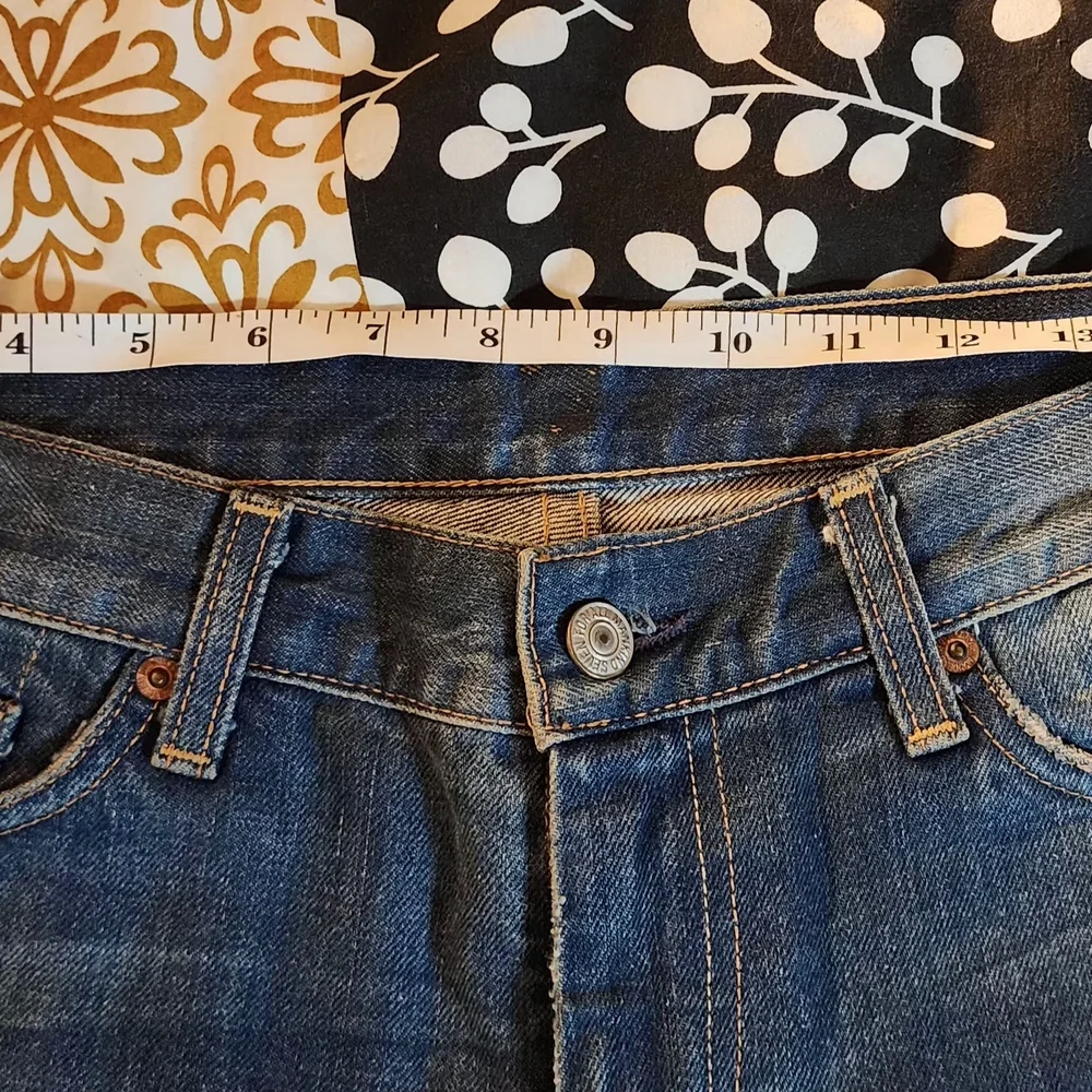 7 For All Mankind Dark Blue Flare Jeans - Picture 5 of 8